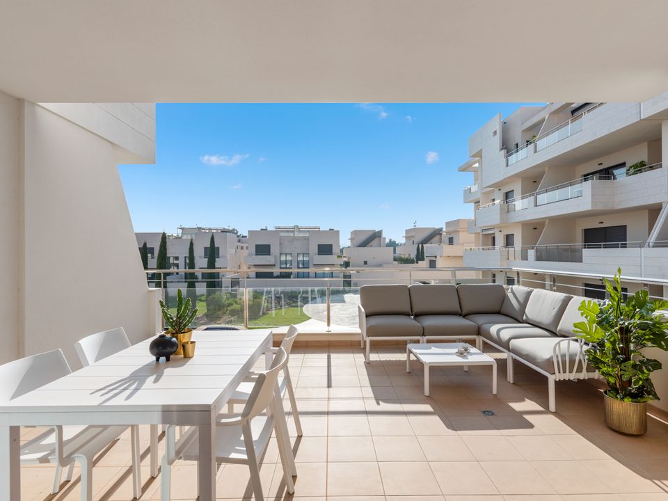 Apartment to rent in Orihuela Costa, Alicante province from € 800 per